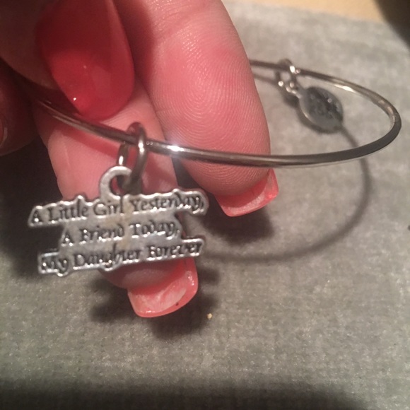 Chubby Chico Charms Heart Charm Bangle Bracelet - Picture 6 of 7